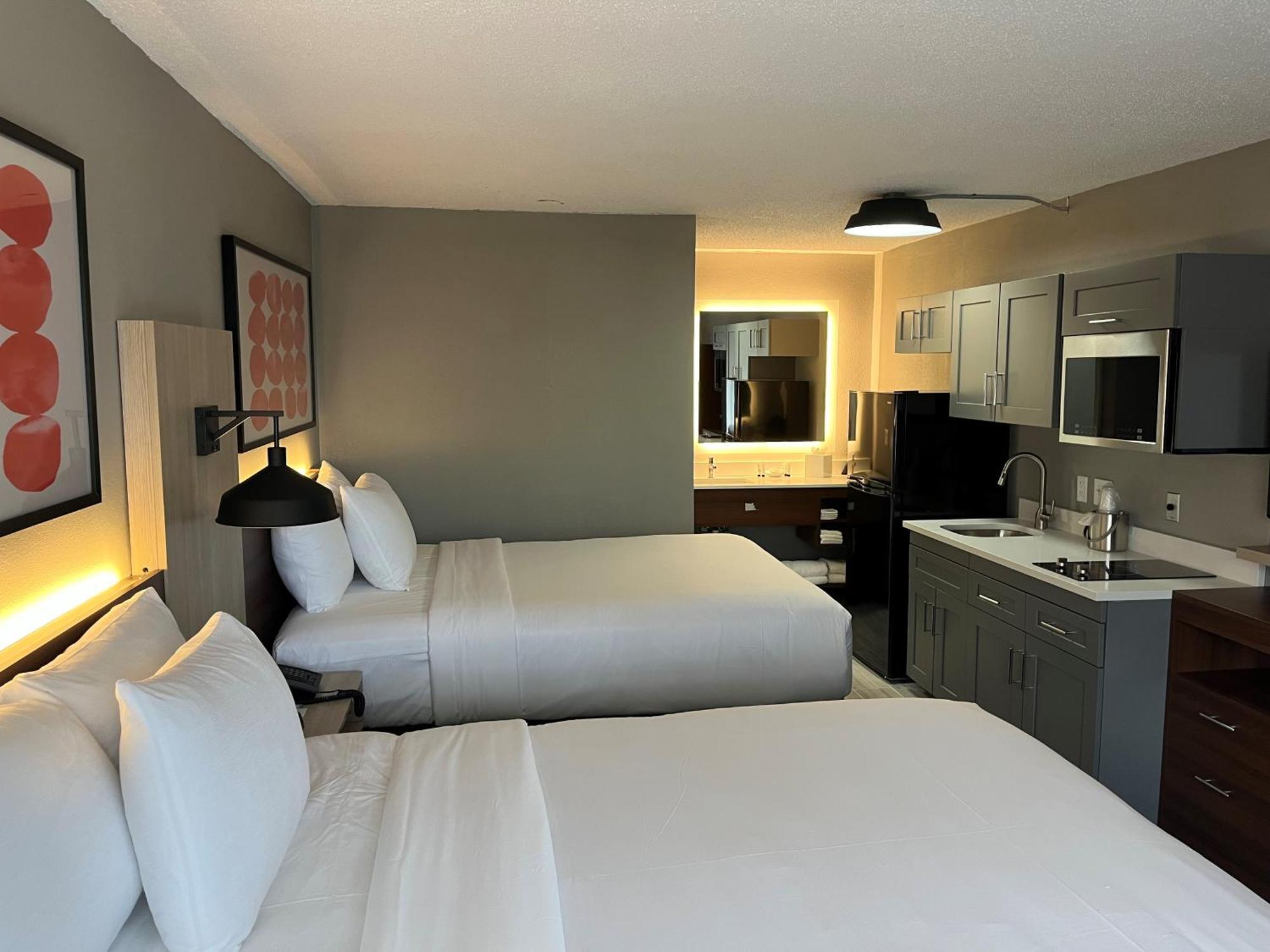 Hotel Columbia Inn&Suites Esterno foto